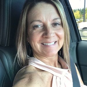 Meet your Posher, Aimee